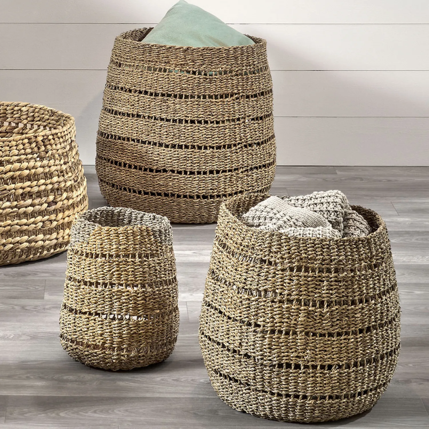 Natural Woven Seagrass Set of 3 Round Storage Baskets