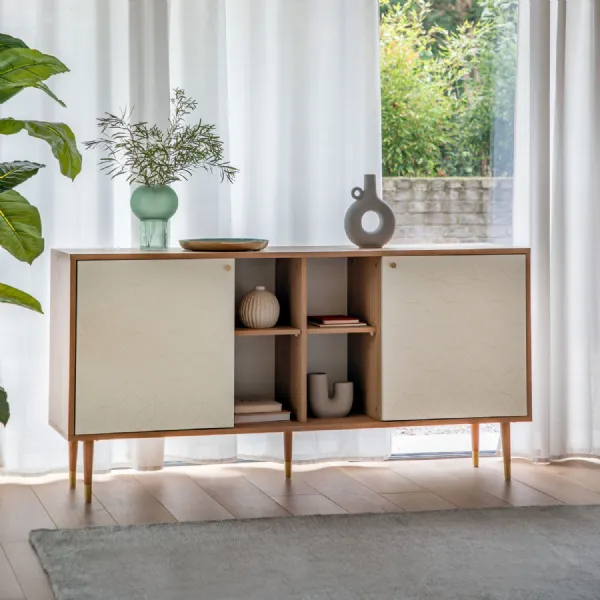 Patterned White Painted Oak 2 Door Display Sideboard