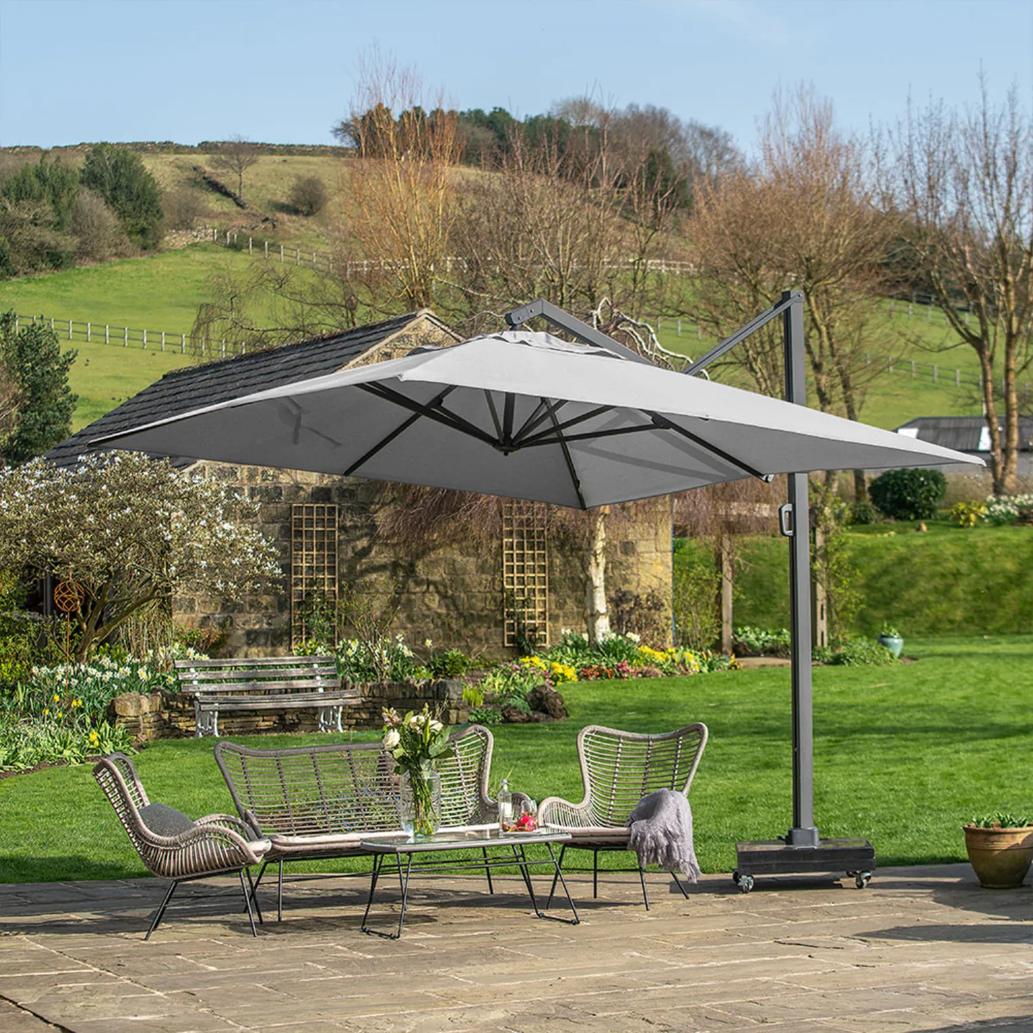 Grey 4mx3m Rectangular Manhattan Outdoor Cantilever Parasol